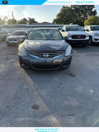 Nissan 2010 Altima